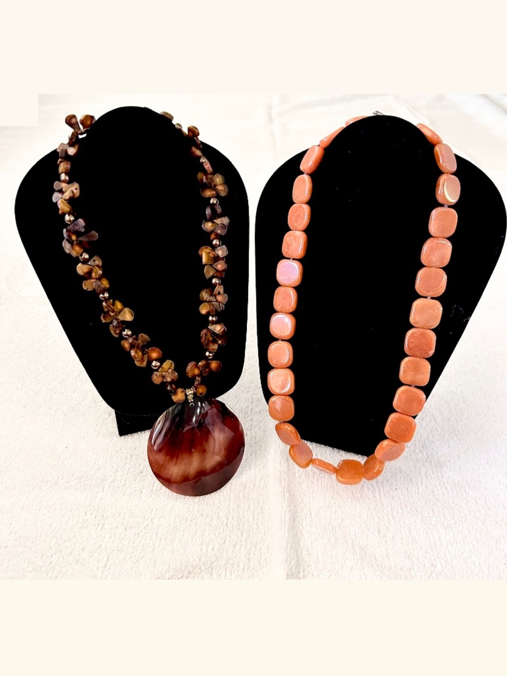 Lot of 2 Necklaces large round pendant chunky real agate amber orange brown
